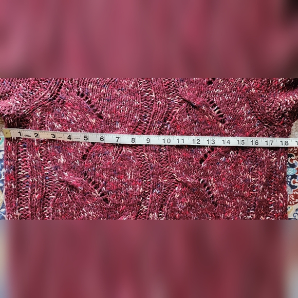 ST. JOHN'S BAY Cable Knit Sweater Marled Burgundy Tunic Length Women's Medium - Picture 5 of 6